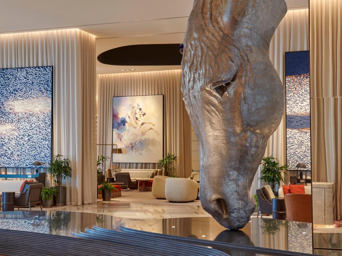 Grand Hyatt Kuwait Hotel Kuwait City Luaran gambar The lobby of the hotel